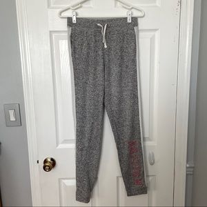 - Abercrombie and Fitz sweatpants size Zelle 13-14 gray